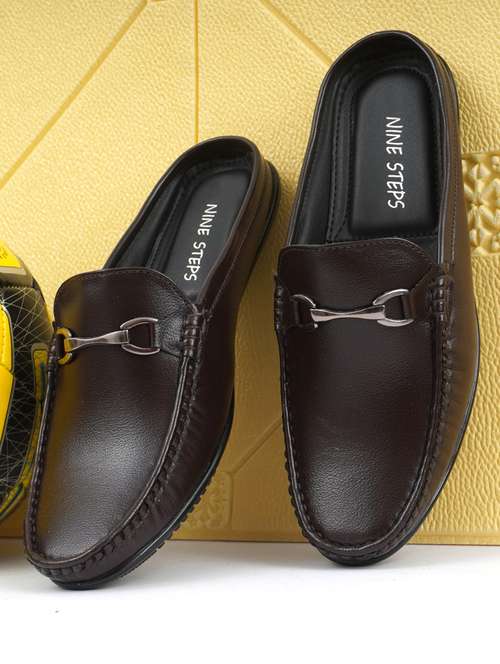 men slip on horsebit loafer - 21854503 -  Standard Image - 0