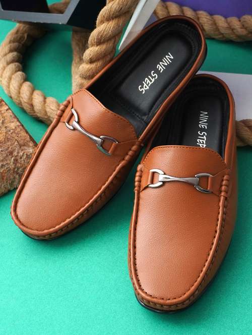 men slip on horsebit loafer - 21854504 -  Standard Image - 0