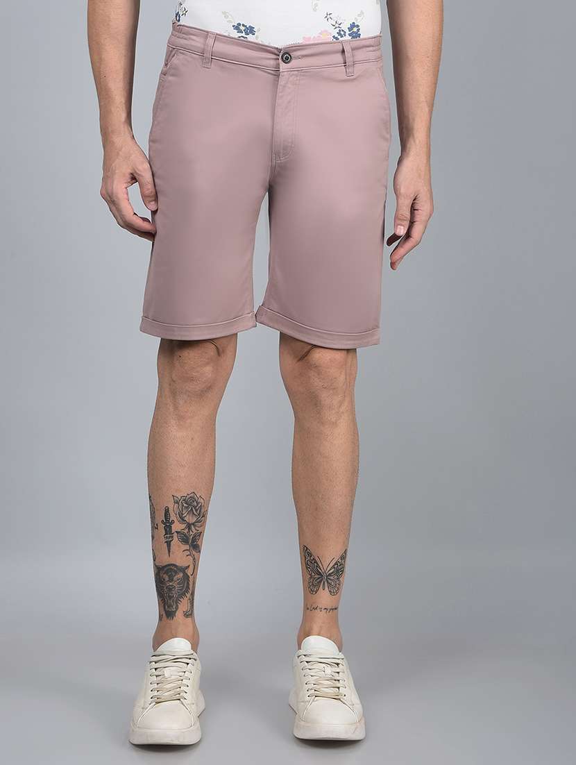 men solid mid rise slim fit short