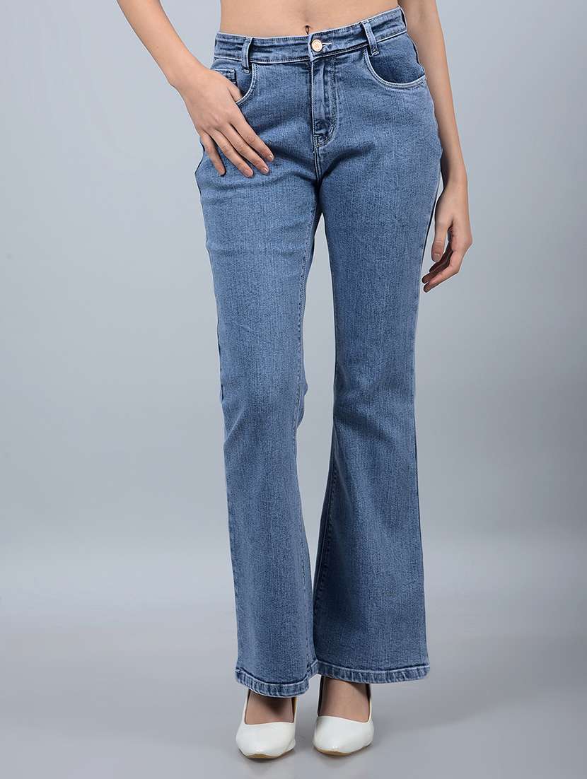 women solid mid rise bootcut jean