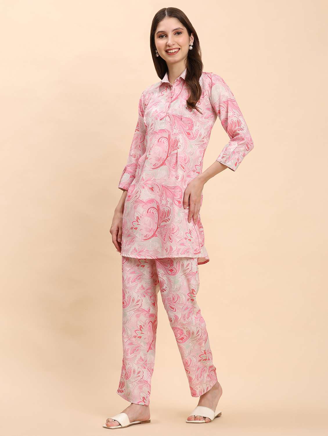women paisley printed shirt and trouser co-ord set - 21863832 - Standard Image - 2