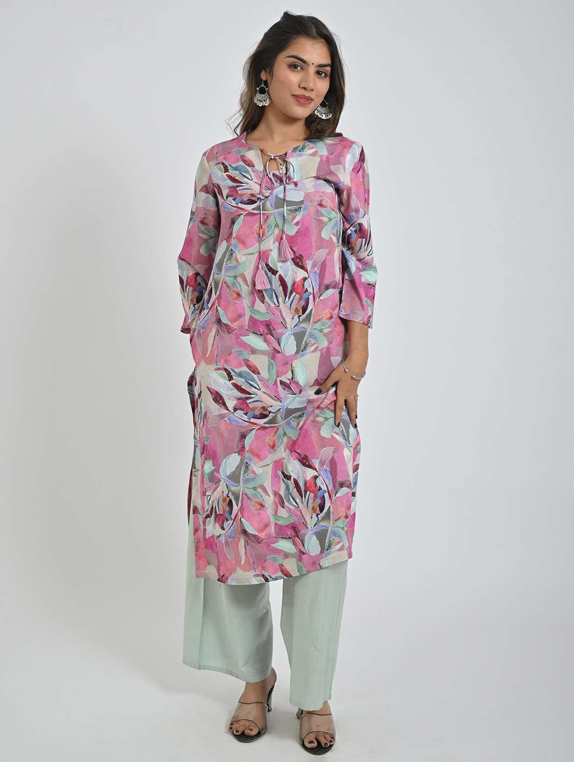 women printed three quarter sleeve straight kurta - 21866173 -  Zoom Image - 0