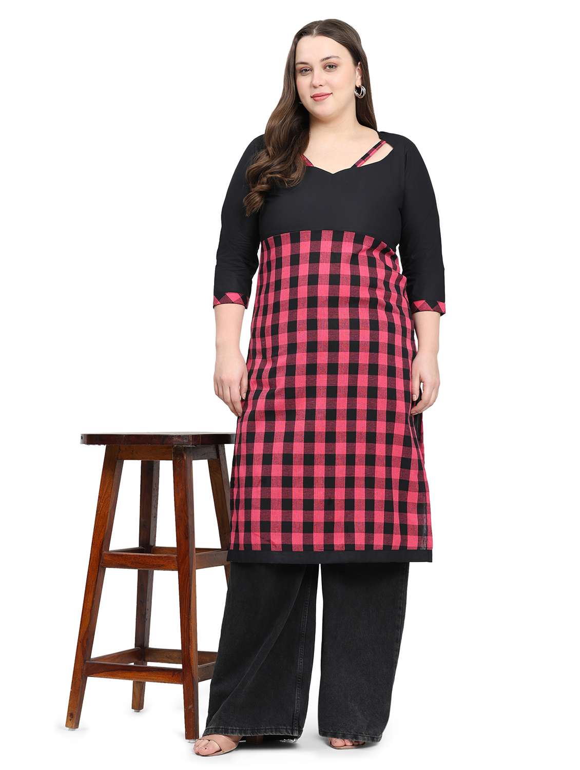 women checkered three quarter sleeve plus size straight kurta