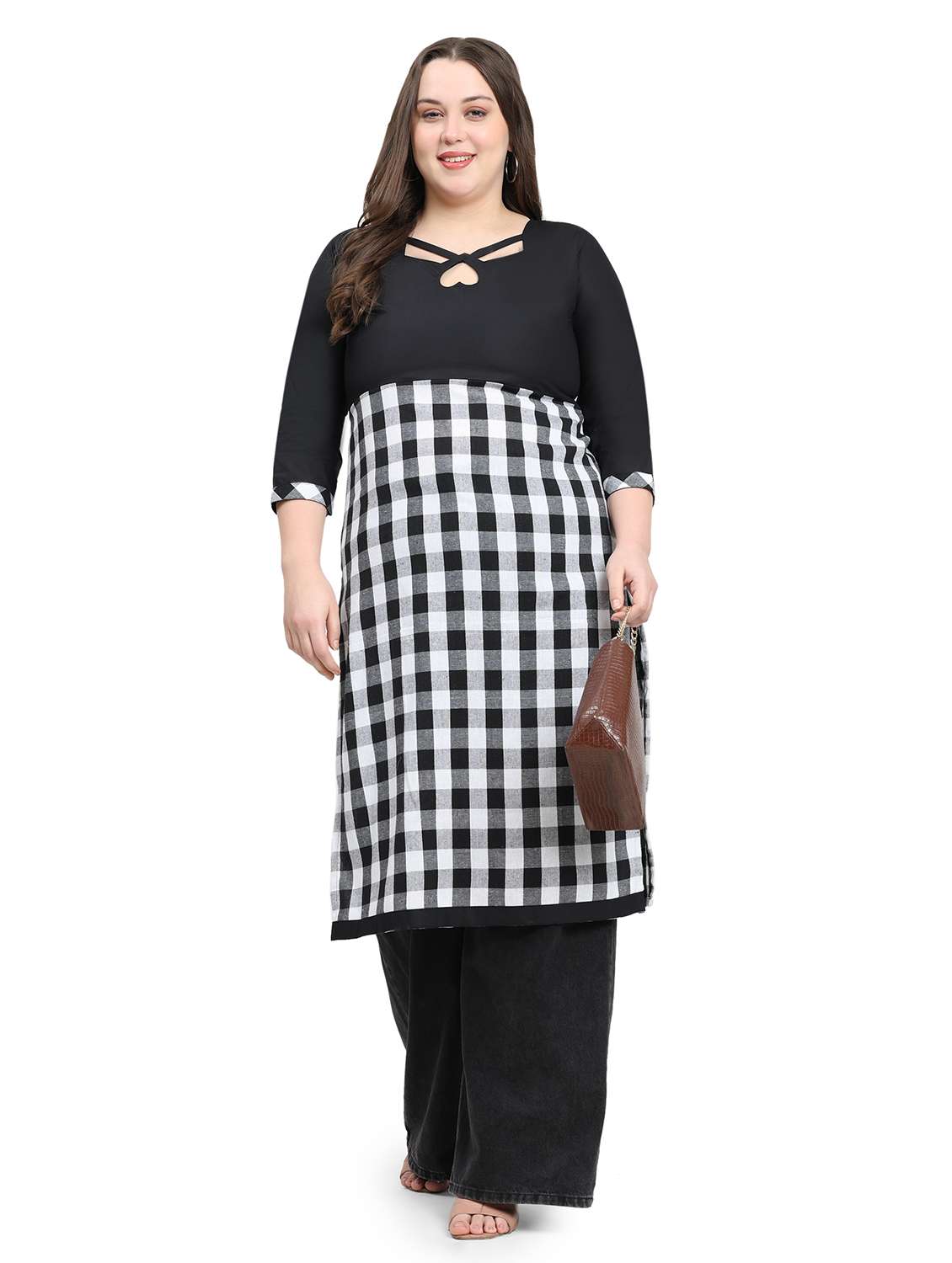 women checkered three quarter sleeve plus size straight kurta - 21869889 - Zoom Image - 0