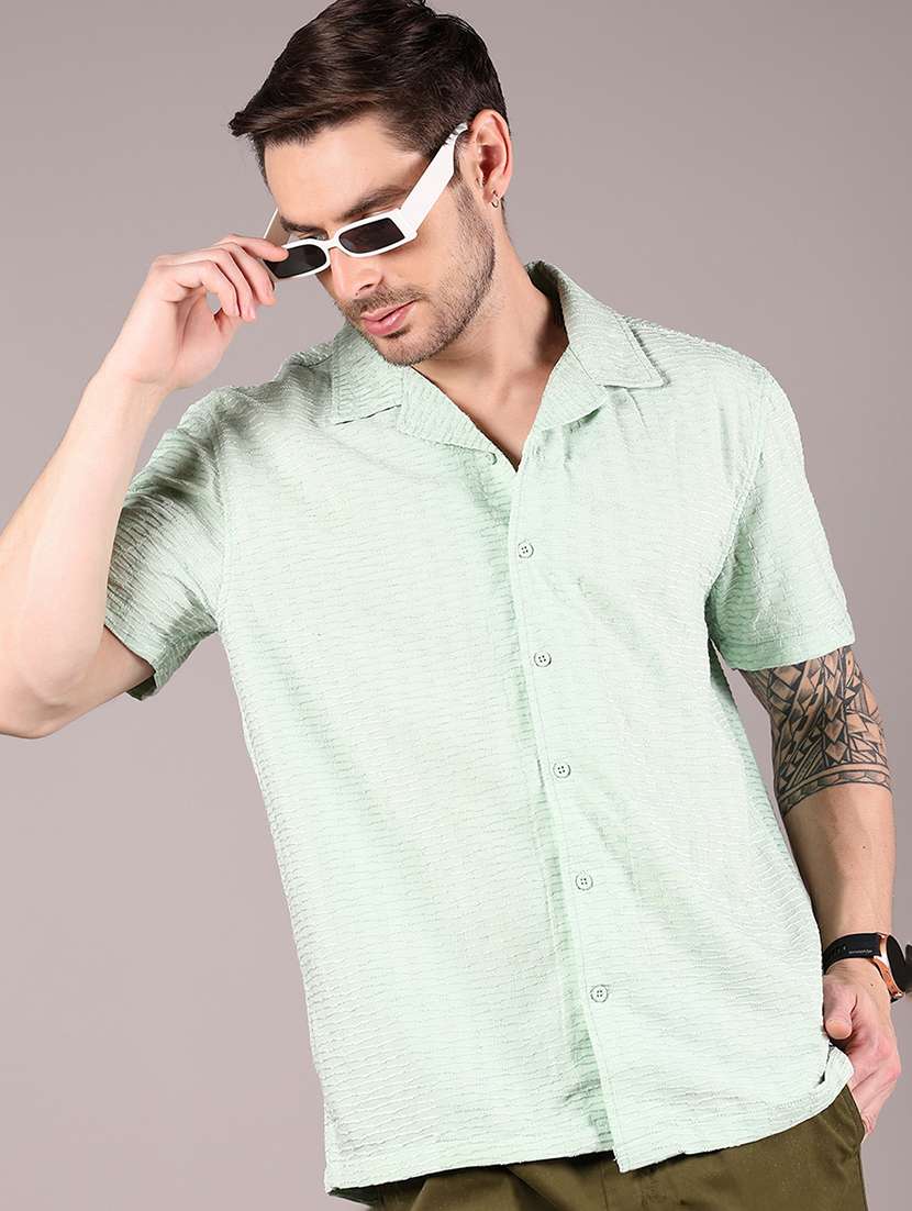 men textured cuban collared casual shirt
