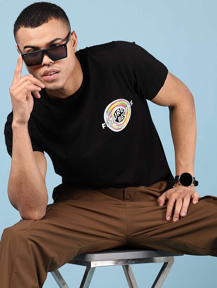 men printed short sleeve regular fit t-shirt - 21874335 -  Standard Image - 2