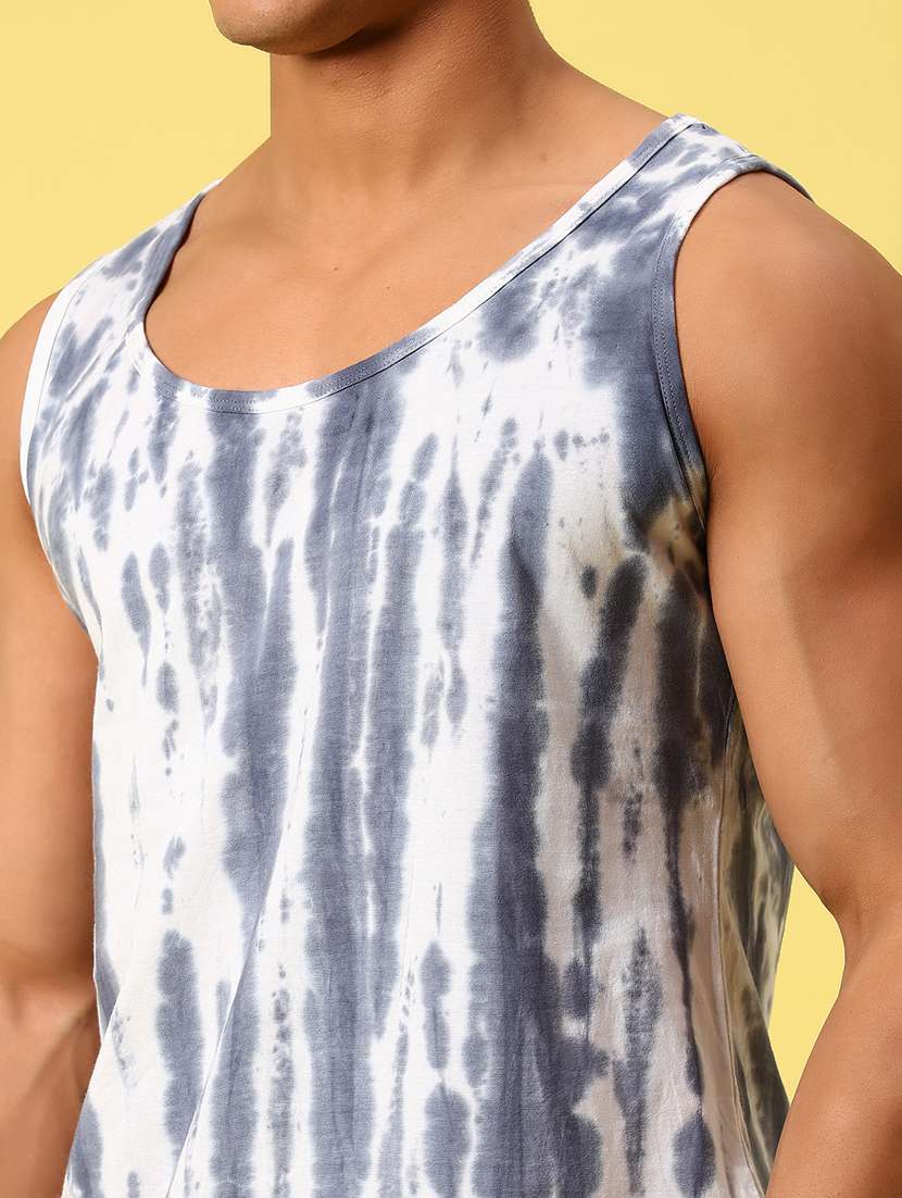men solid sleeveless loose fit t-shirt - 21874443 - Standard Image - 2