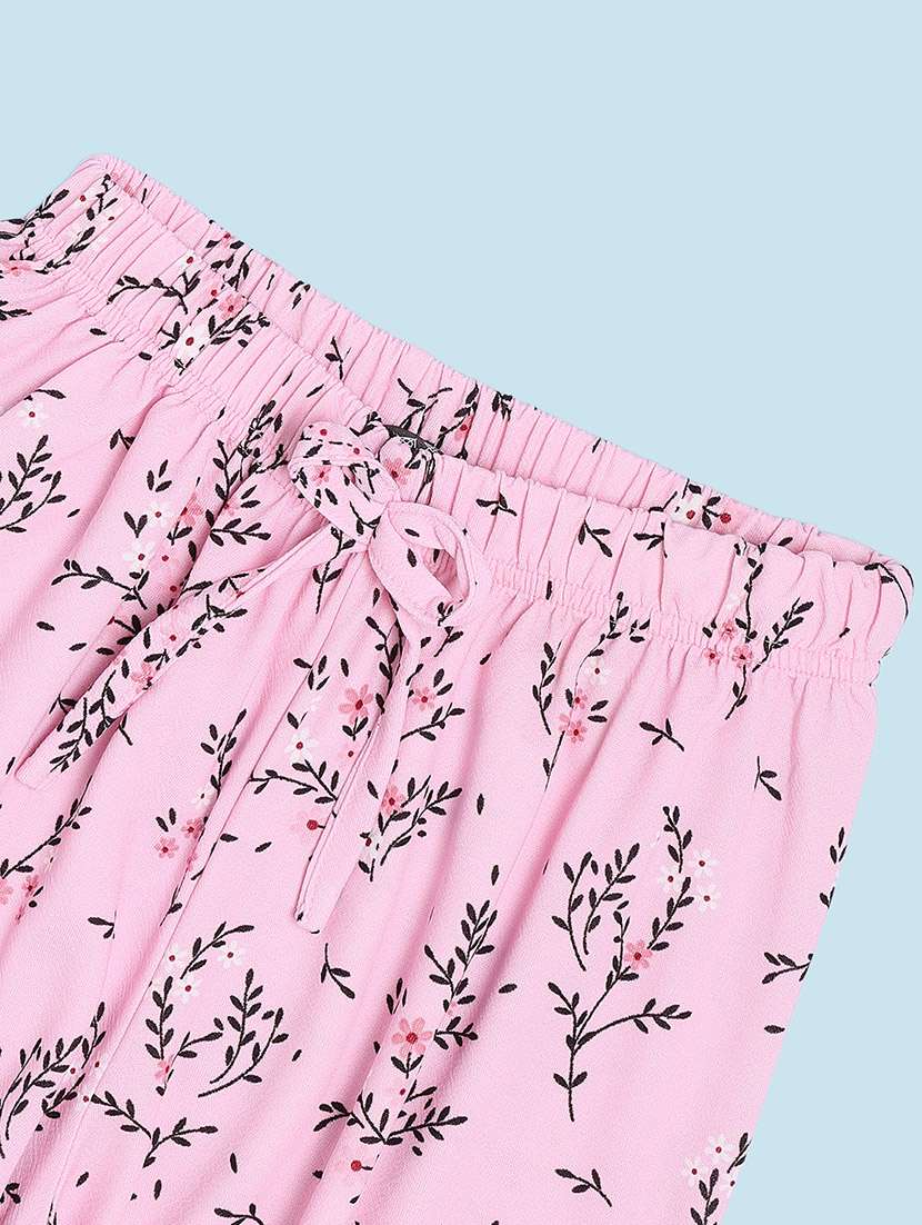 pink cotton blend shorts and threefourth - 21874731 -  Standard Image - 2