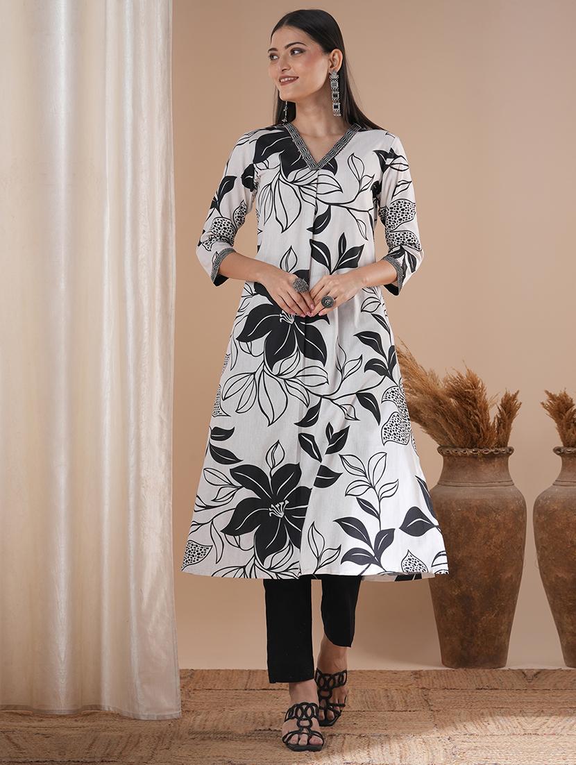 women three quarter sleeve a-line kurta - 21881147 - Zoom Image - 0