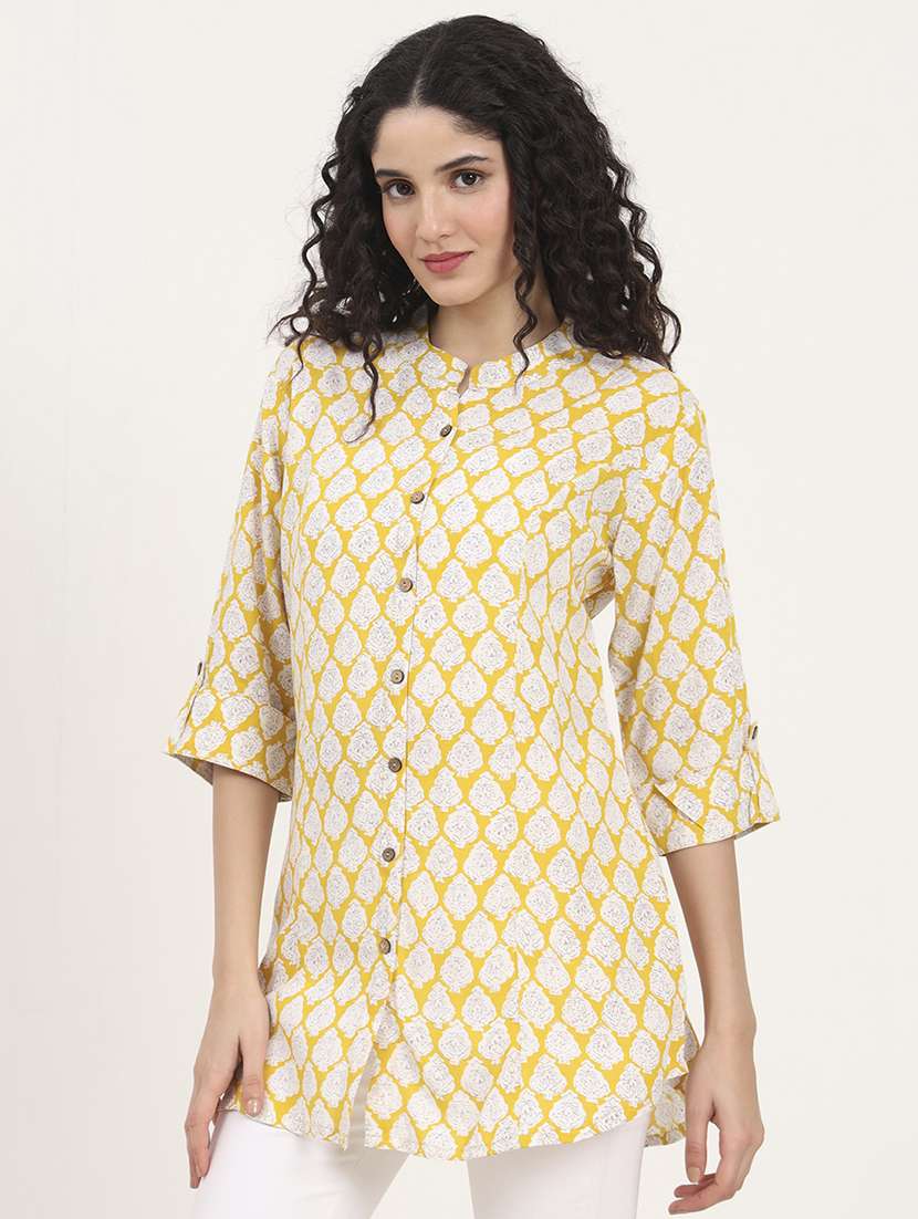 women printed roll-up sleeves kurti - 21881717 - Standard Image - 2