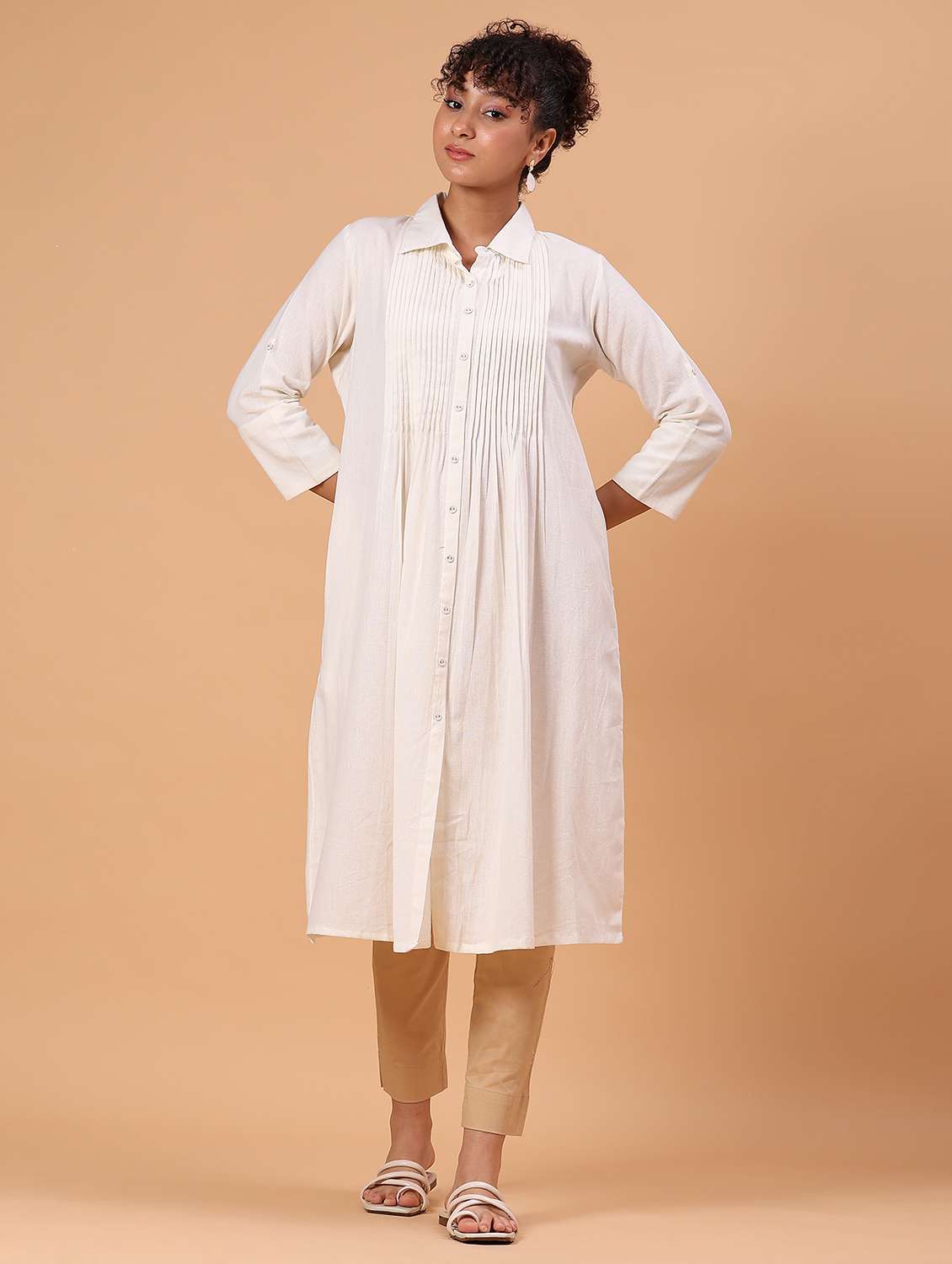 women white solid collared a-line kurta
