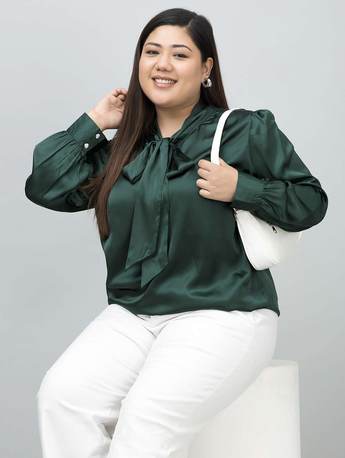 women plus size tie-up neck long sleeves top