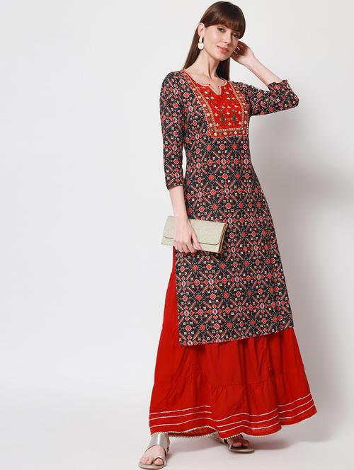 women black three quarter sleeve straight kurta - 21899038 - Standard Image - 0