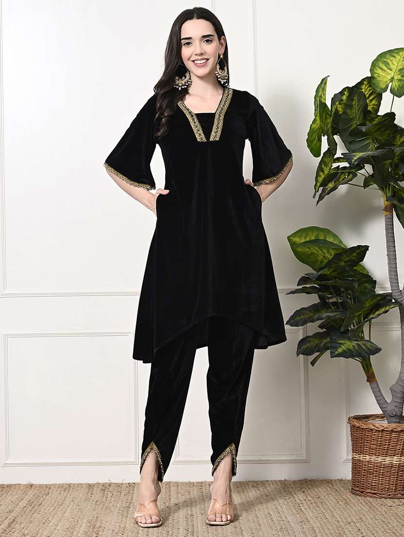 women lace detailed bell sleeves kurta and pant set