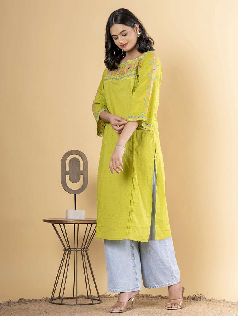 women embroidered three quarter sleeve straight kurta - 21901391 -  Standard Image - 2