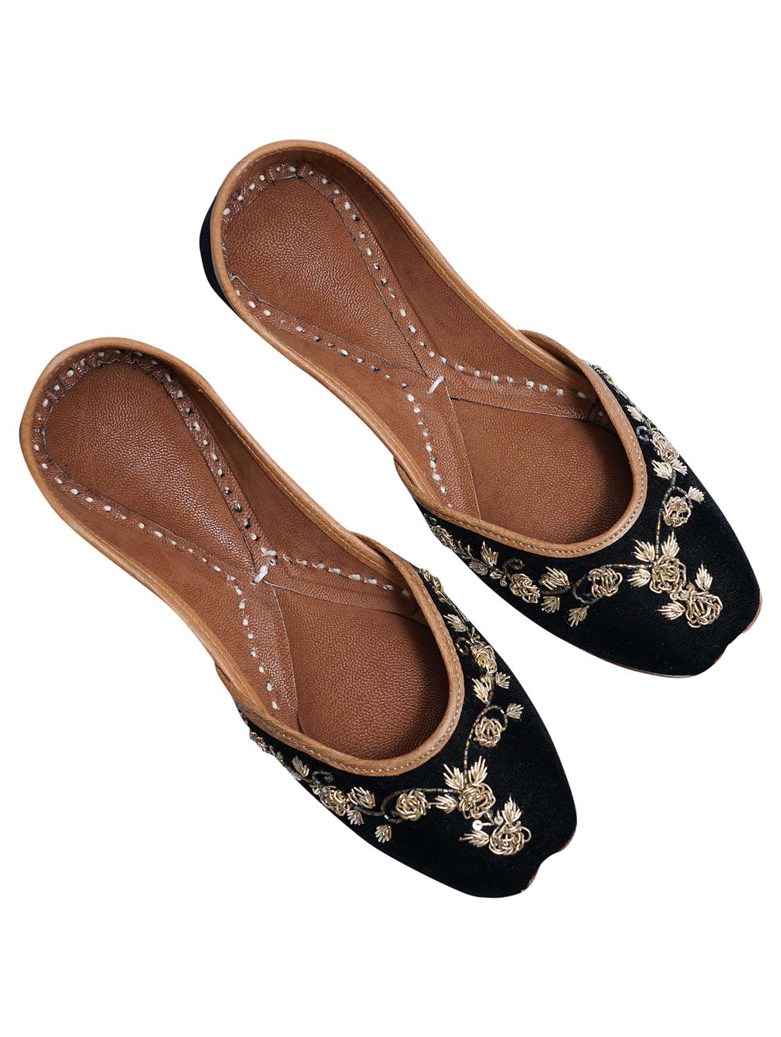 women handmade embroidered punjabi jutti - 21904327 - Zoom Image - 0