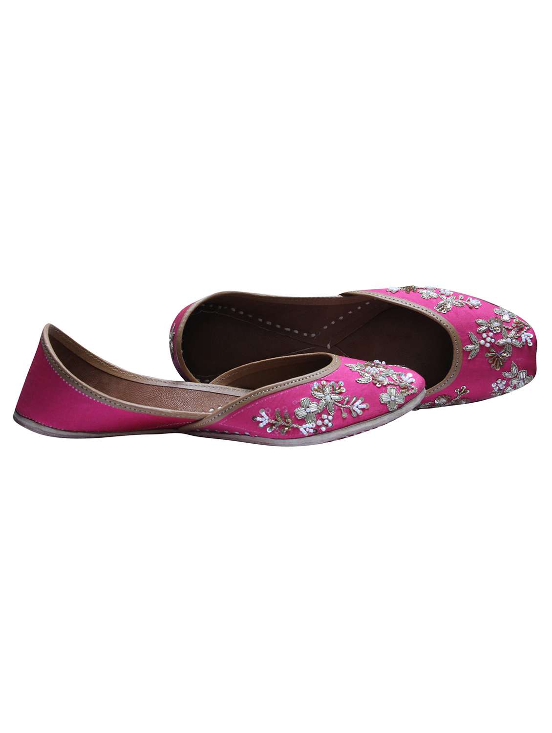 women handmade embroidered punjabi jutti - 21904328 - Standard Image - 2