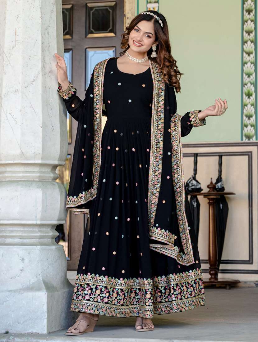 women black embroidered long sleeve kurta dupatta set