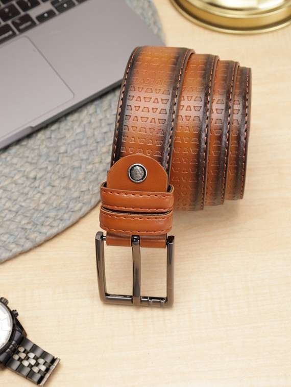 men tan textured belt