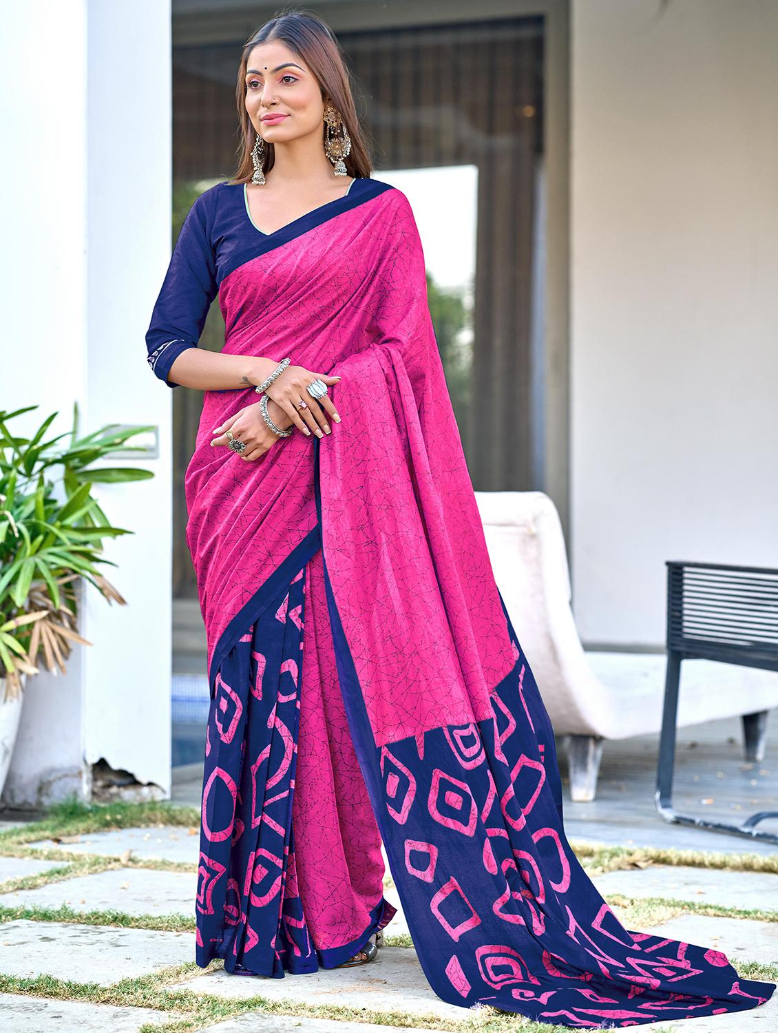 women printed casual wear saree with blouse - 21905330 - Zoom Image - 0