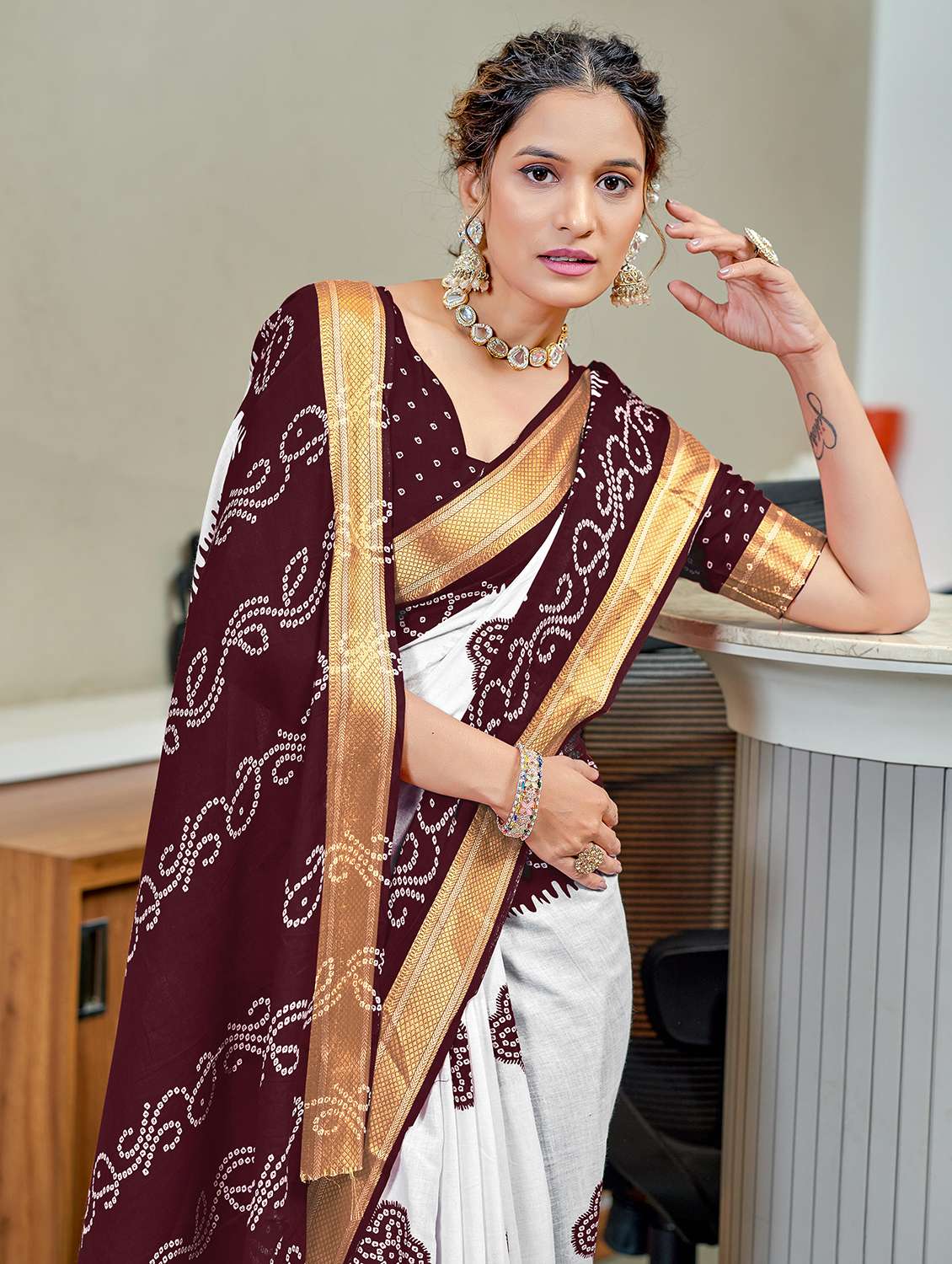 women bandhani printed casual wear saree with blouse - 21905364 -  Standard Image - 2