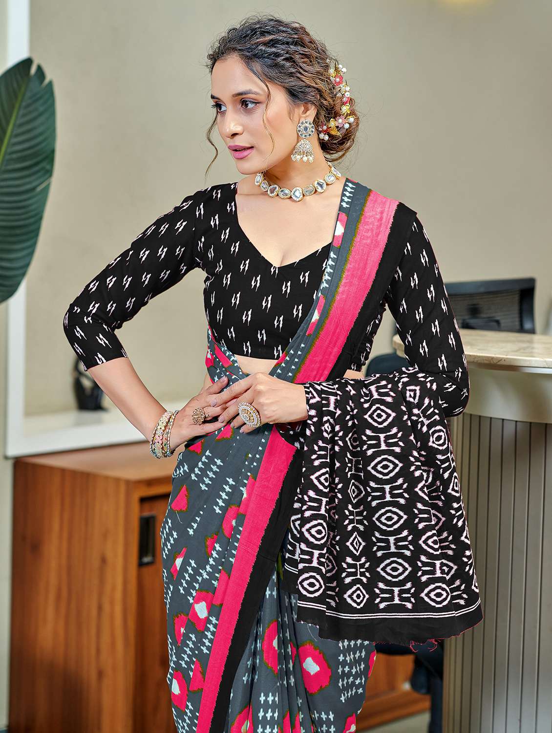 women ikat printed casual wear saree with blouse - 21905371 -  Standard Image - 2