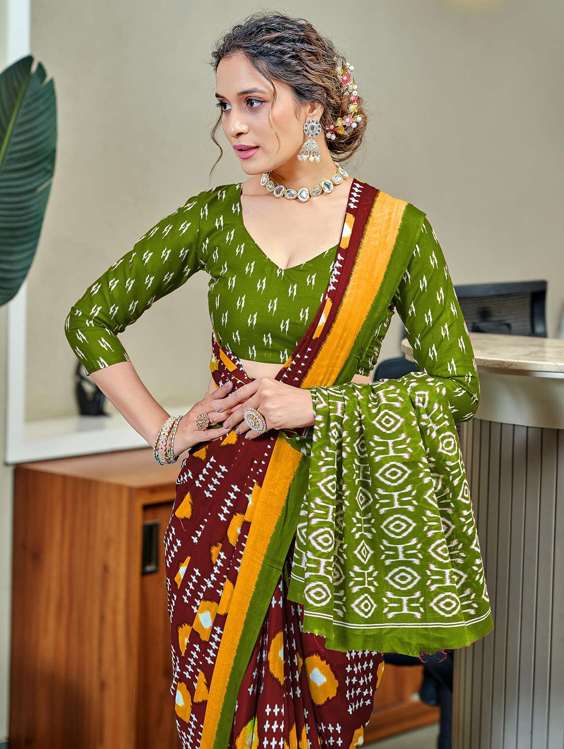 women ikat printed casual wear saree with blouse - 21905372 -  Standard Image - 2