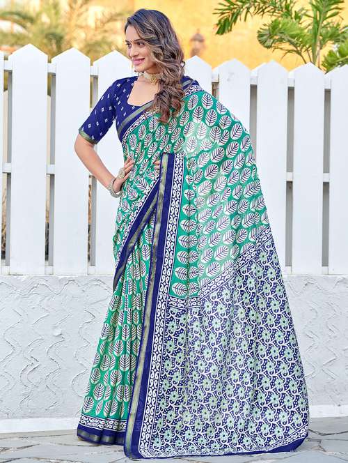 women printed casual wear saree with blouse - 21905376 - Standard Image - 0