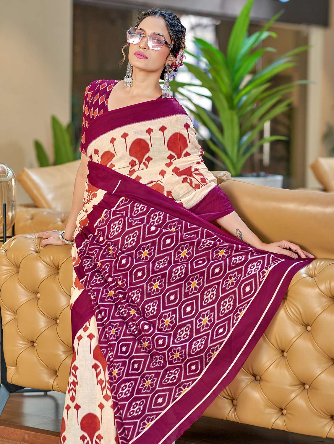 women ikat printed saree with blouse - 21905427 -  Standard Image - 2