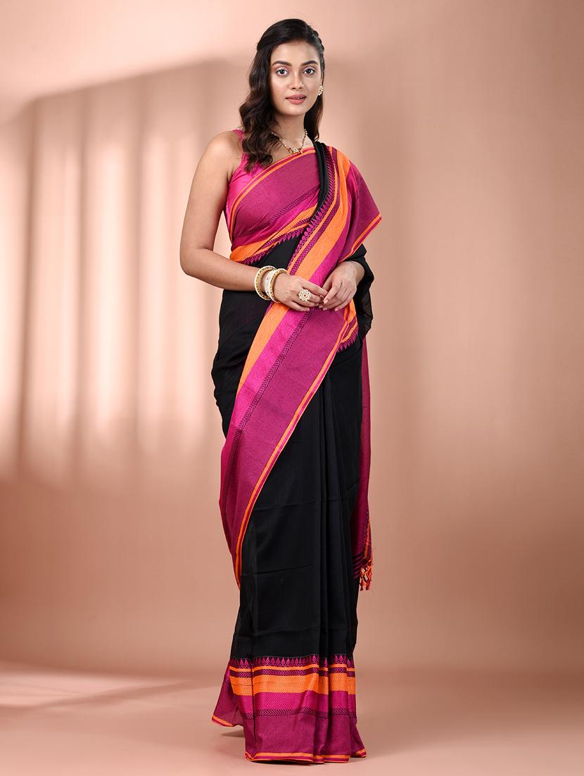 women black handloom saree with blouse - 21905544 - Standard Image - 2