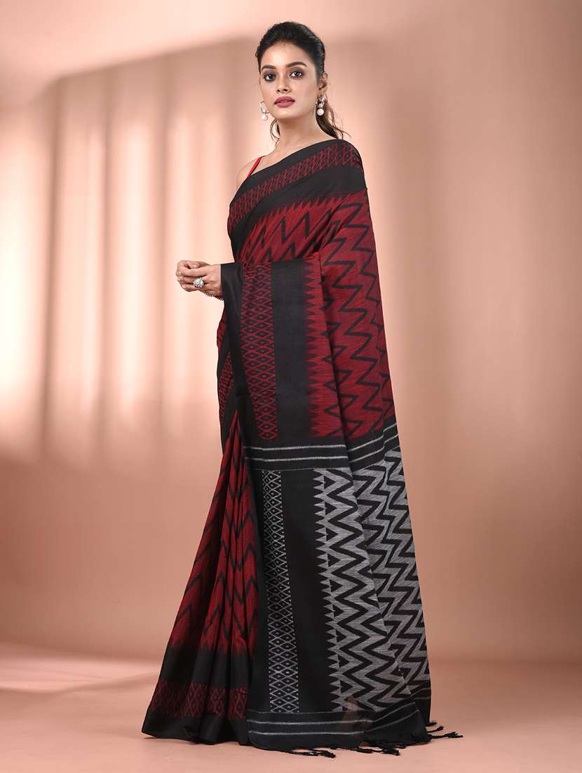 women chevron handloom saree with blouse - 21905549 - Standard Image - 2