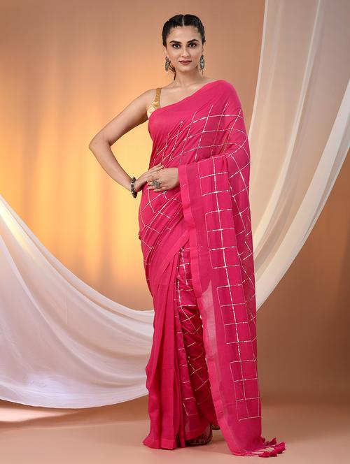 women checkered handloom saree with blouse - 21905581 - Standard Image - 0