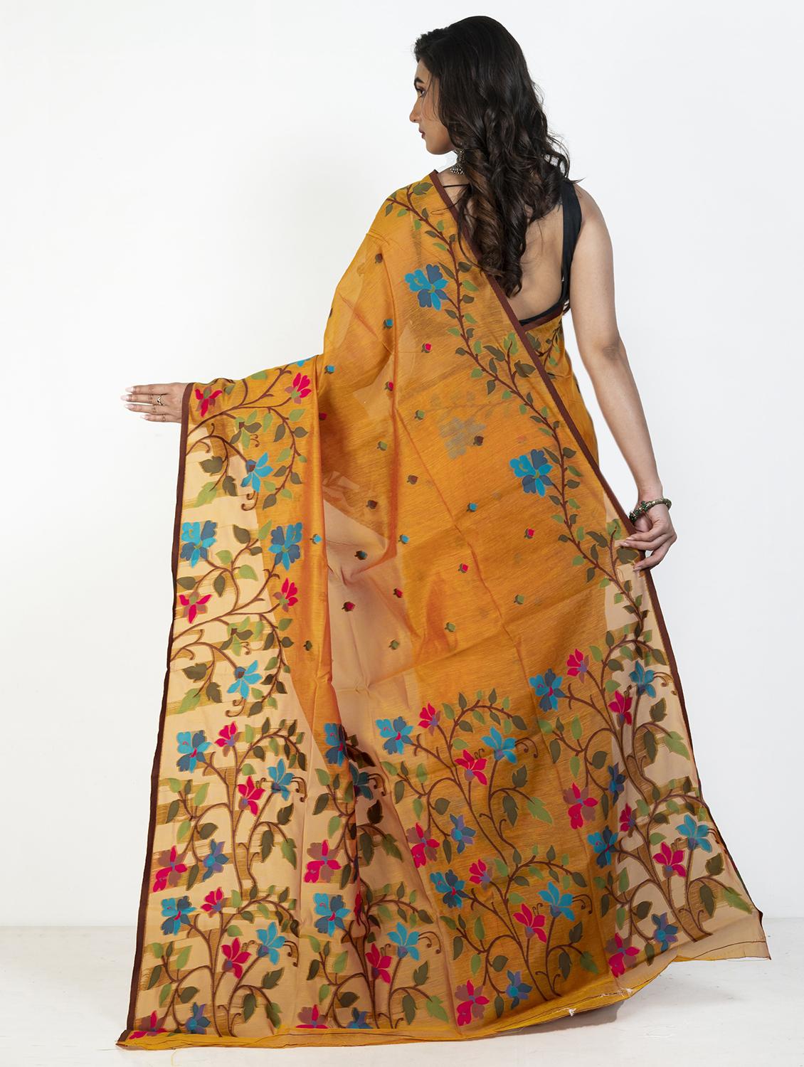 women floral handloom saree with blouse - 21905667 - Standard Image - 2