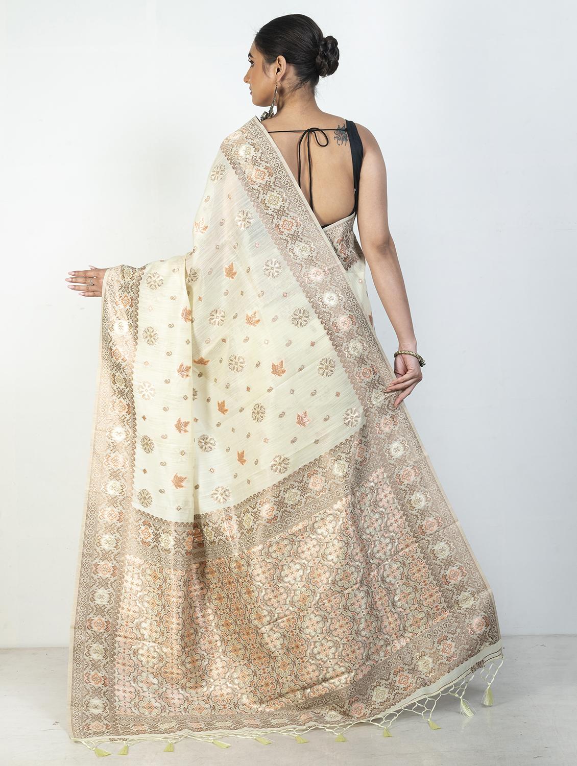 women self design handloom saree with blouse - 21905685 - Standard Image - 2