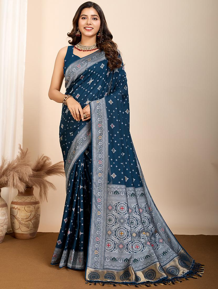 women self design banarasi saree with blouse