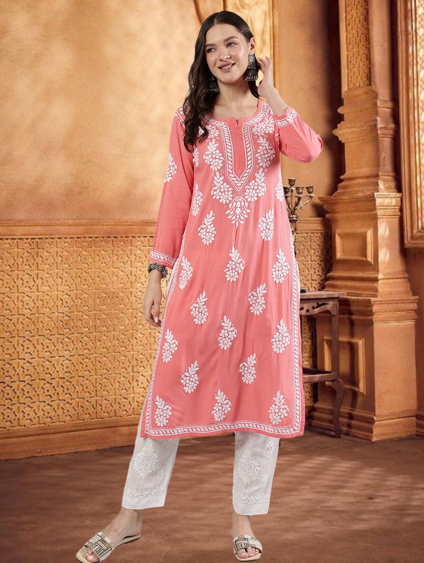 women three quarter sleeve straight chikankari kurta - 21906069 - Zoom Image - 0