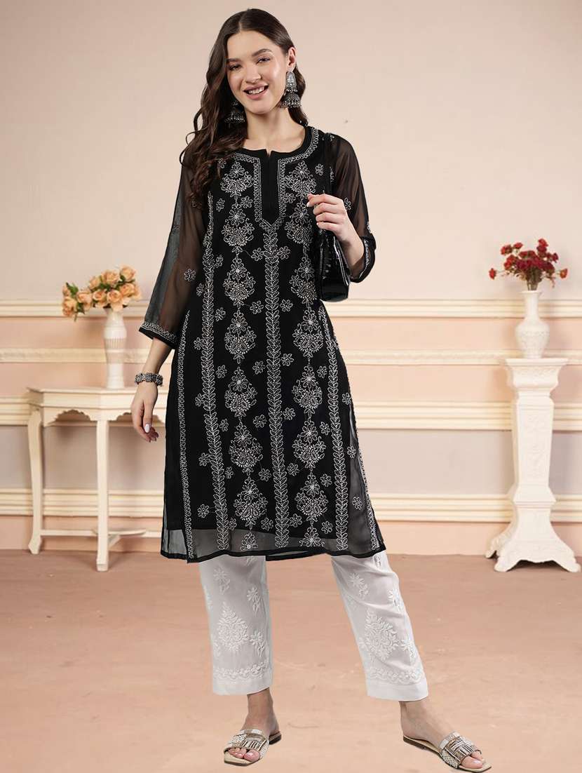 women three quarter sleeve straight chikankari kurta - 21906079 - Zoom Image - 0