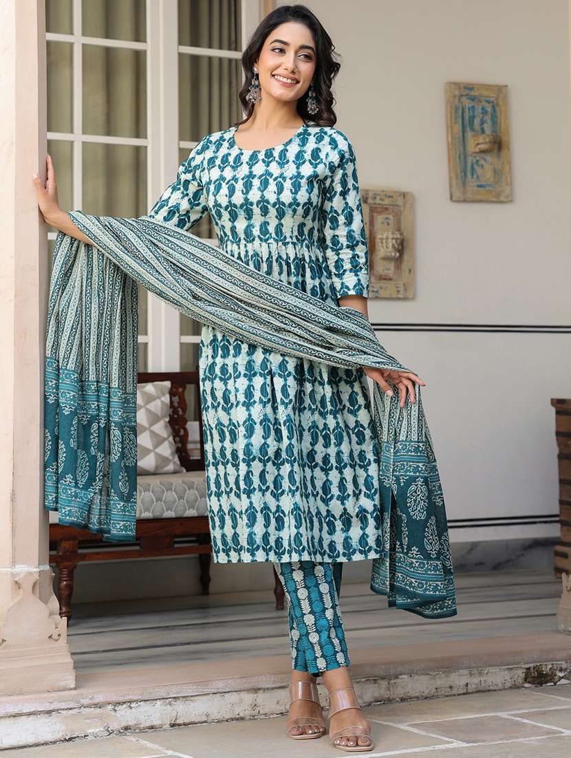 women three quarter sleeve kurta pant with dupatta set