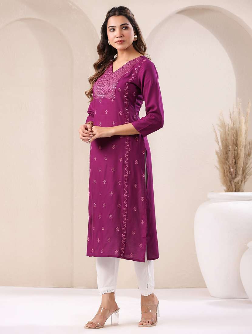 women three quarter sleeve straight kurta - 21906198 -  Standard Image - 2