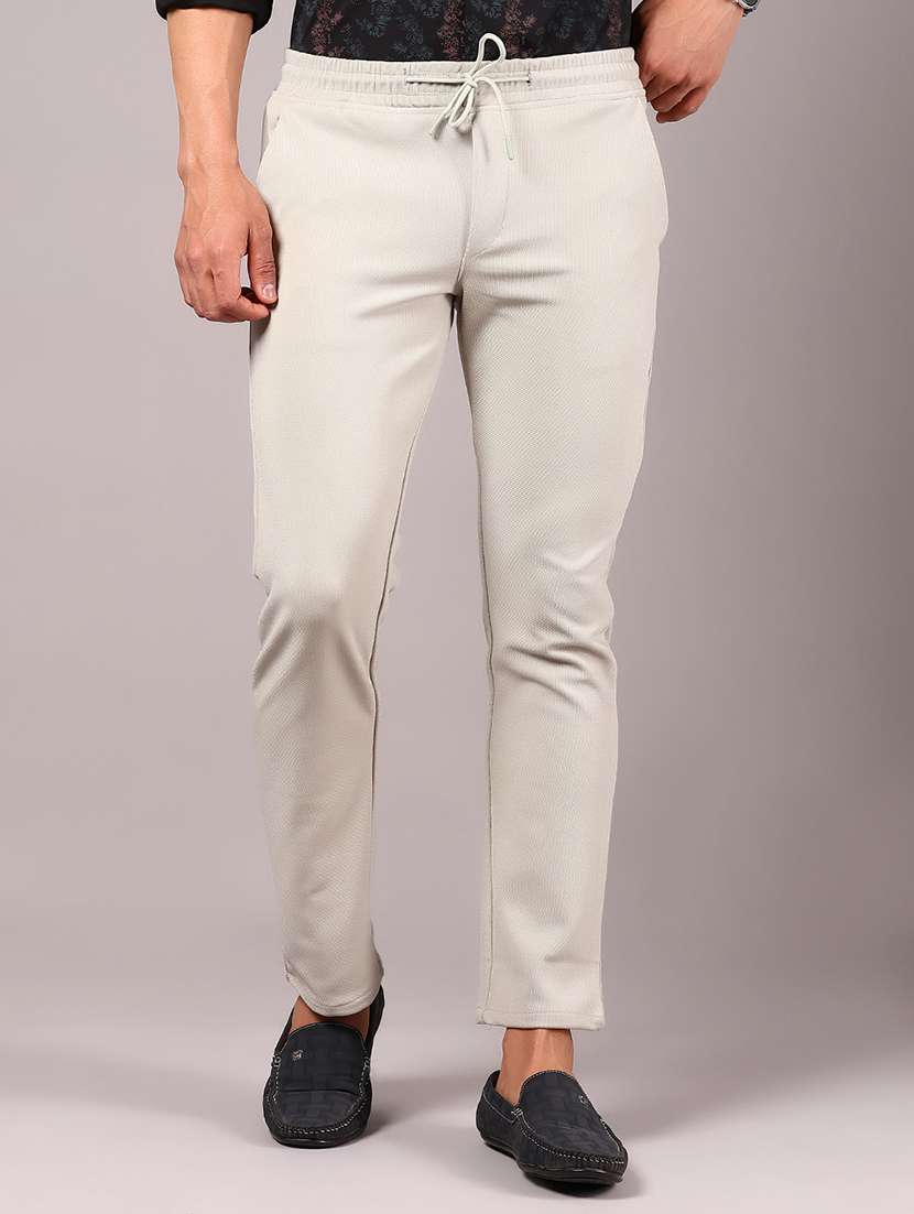 men solid md rise casual chinos 