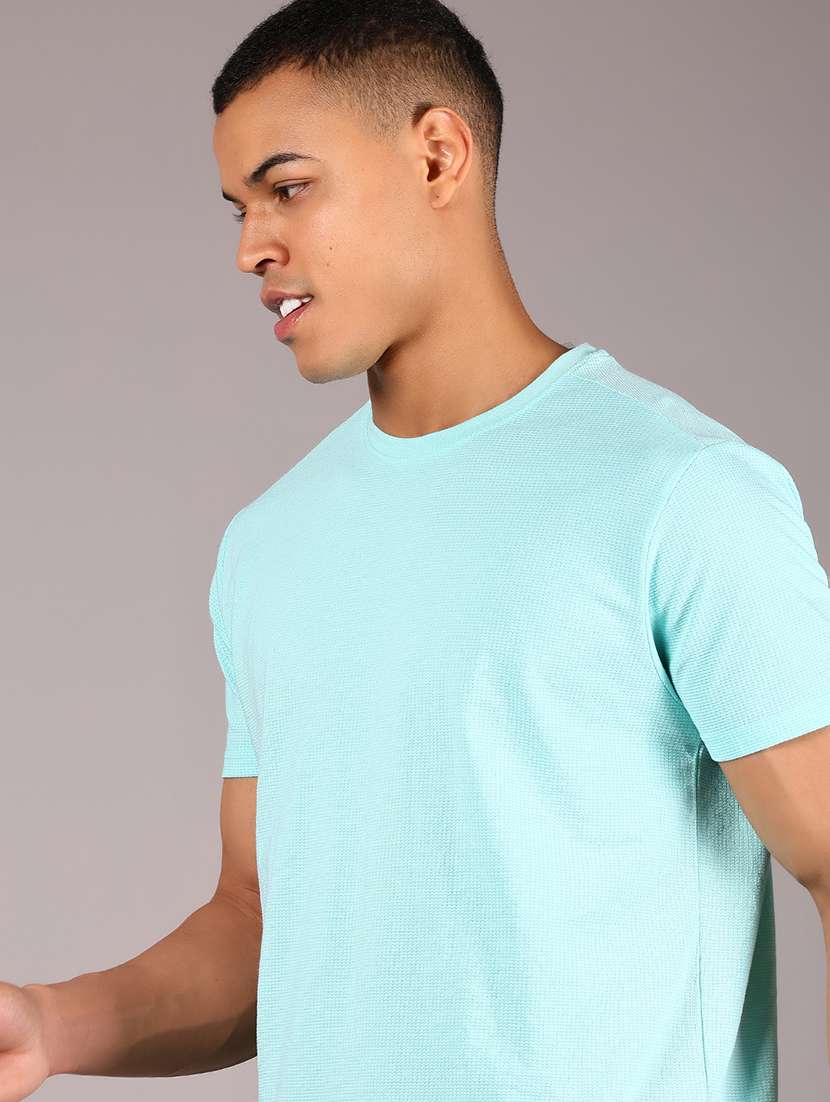 men solid short sleeve regular fit t-shirt - 21906819 - Standard Image - 2