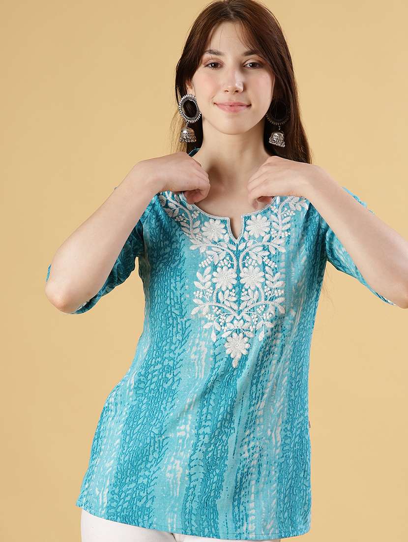 women printed three quarter sleeve kurti