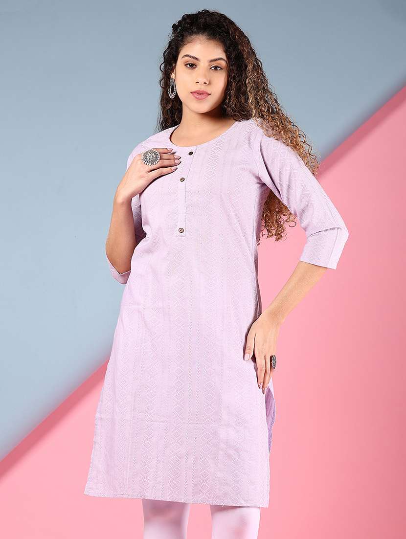 women three quarter sleeve straight kurta