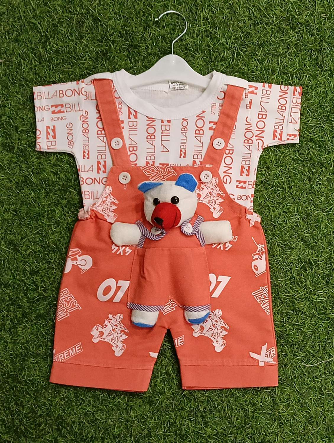 boys printed round neck t-shirt & duangaree set