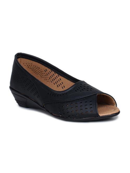 women black slip on ballerina - 21907755 - Standard Image - 0