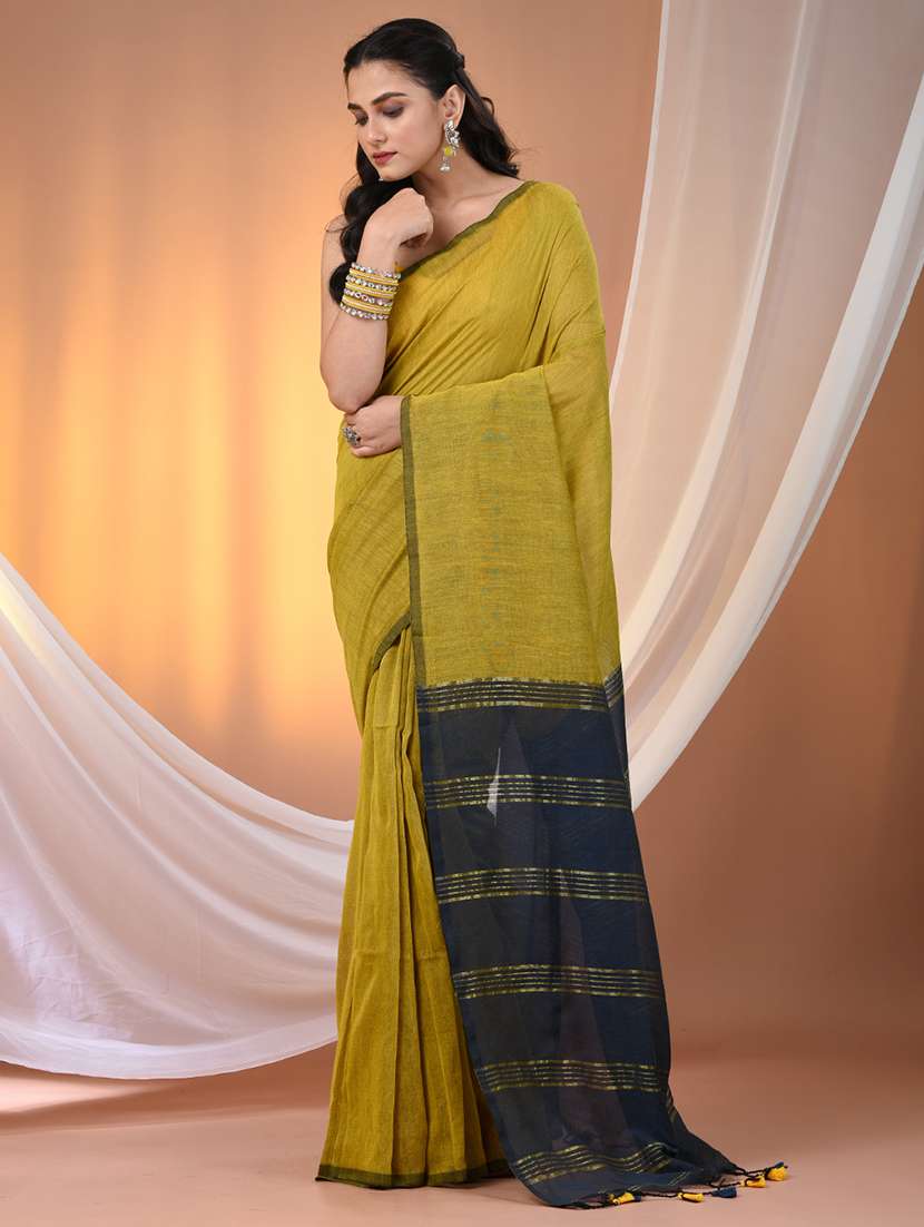 women solid handloom saree with blouse - 21908378 -  Zoom Image - 0