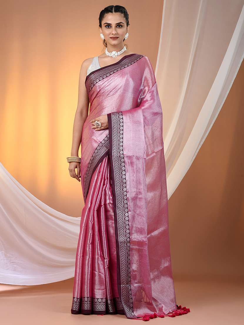 women solid with bordered saree with blouse
