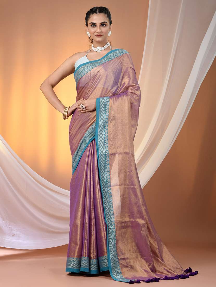 women solid with bordered saree with blouse - 21908395 - Zoom Image - 0