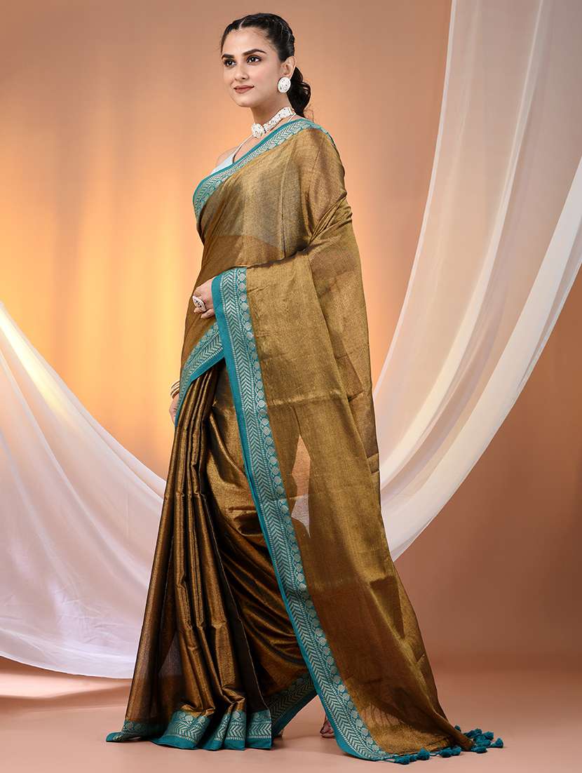 women solid with bordered saree with blouse - 21908396 -  Standard Image - 2