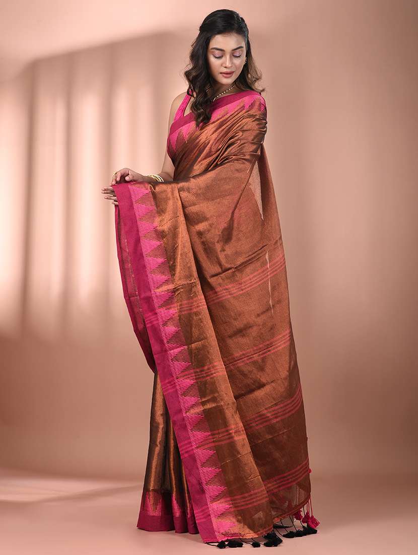 women solid with bordered handloom saree with blouse - 21908423 -  Standard Image - 2